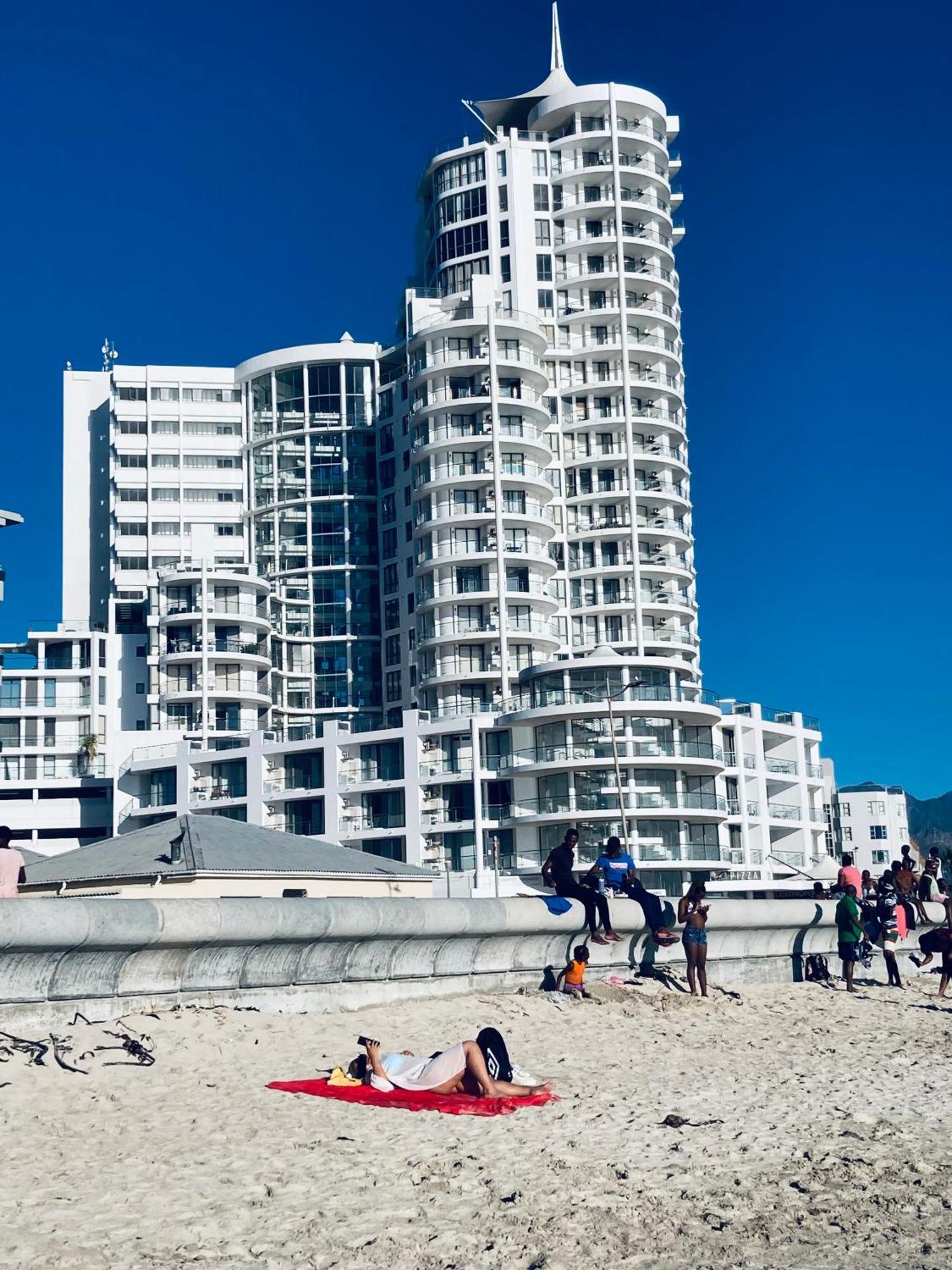 Hibernian 10.02 Appartement Le Cap